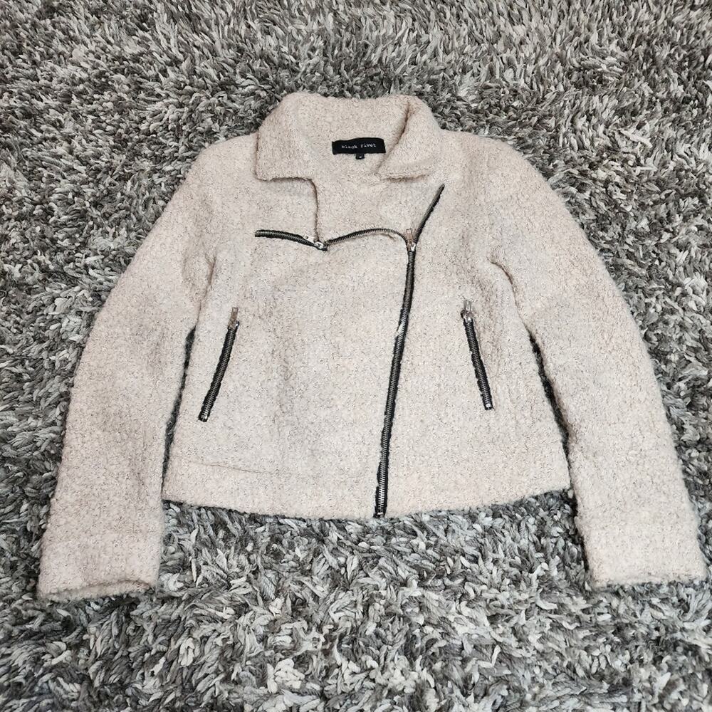 Black Rivet Revolve wool blend boucle sherpa moto jacket, cream, size Me…